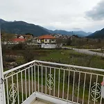 Elatos Aparthotel