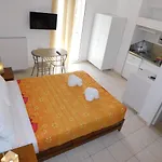 Elatos 3*