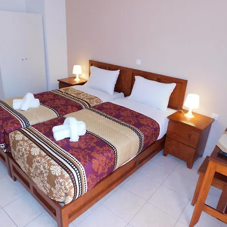 Elatos Aparthotel 3*