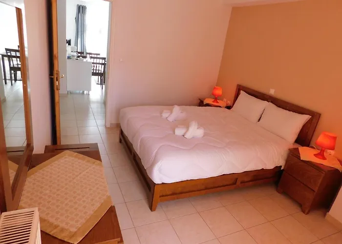 מלון דירות Elatos