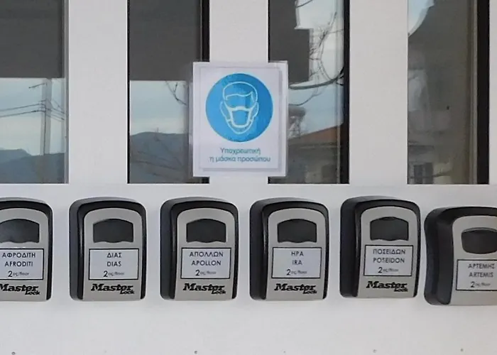 Elatos 3* קליטוריה