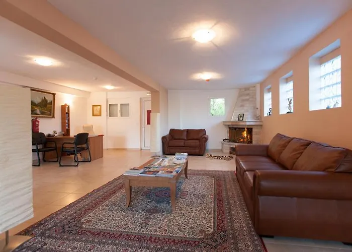 Elatos מלון דירות קליטוריה